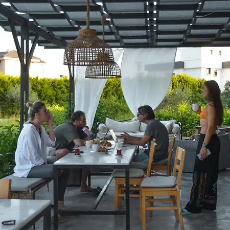 Quonset Glamping Szálloda