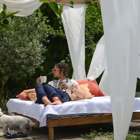 Quonset Glamping Szálloda Seferihisar