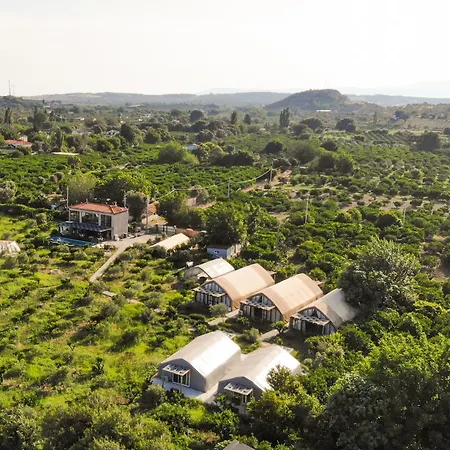 Hotel Quonset Glamping Seferihisar