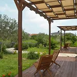 Hotel Quonset Glamping Seferihisar