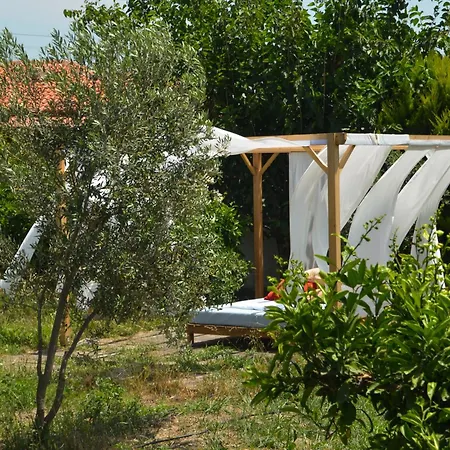 Quonset Glamping Hotel Seferihisar