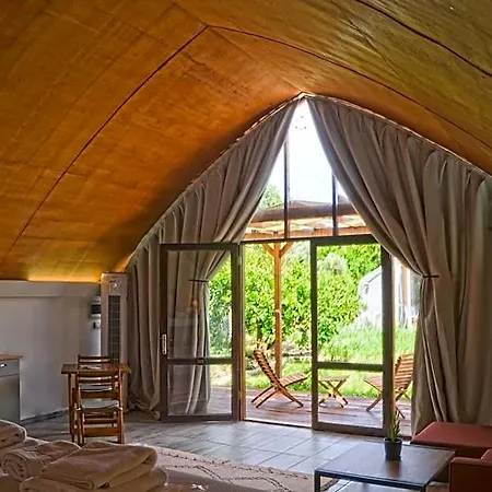 Hotel Quonset Glamping 3*