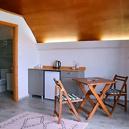 Hotel Quonset Glamping Seferihisar