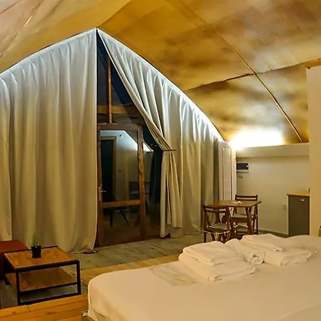 Quonset Glamping Hotel Seferihisar