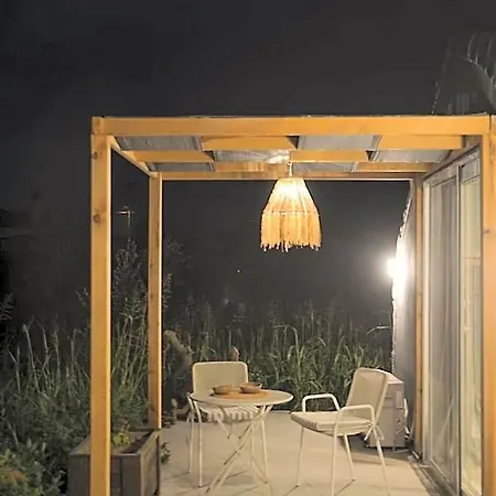 ホテル Quonset Glamping 3*